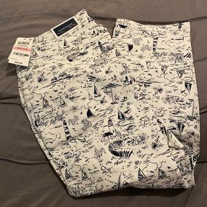 Charter Club Bristol Capri - Size 10 Petite - NWT